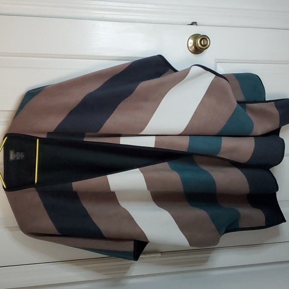 Serra Womens Blanket Fleece Shawl, One Size Toggle Side Close, Drape, Open Front
